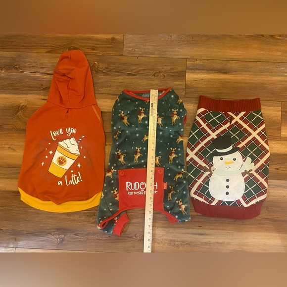 Dog Sweaters Christmas Fall Rudolph Coffee Plaid lot of 3 size large - Picture 6 of 7